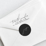 Stilvolle Script-Elegant-Monogram-Hochzeit Runder Aufkleber<br><div class="desc">*Teil der Sammlung Stilvolle elegante Monogram Wedding Classic Round Sticker</div>