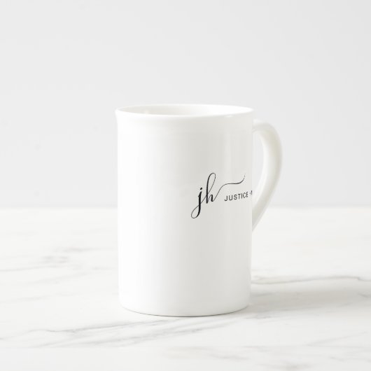 Stilvolle Script Monogram Modern Simple Personalis Porzellantasse (Vorderseite Rechts)