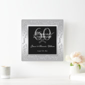 Stilvolle Silver Diamonds 60. Hochzeitstag Quadratische Wanduhr (Zuhause)