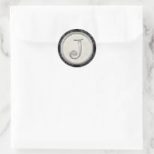 Stilvolle Silver Monogram Stickers::Initial J Sieg Runder Aufkleber (Tasche)