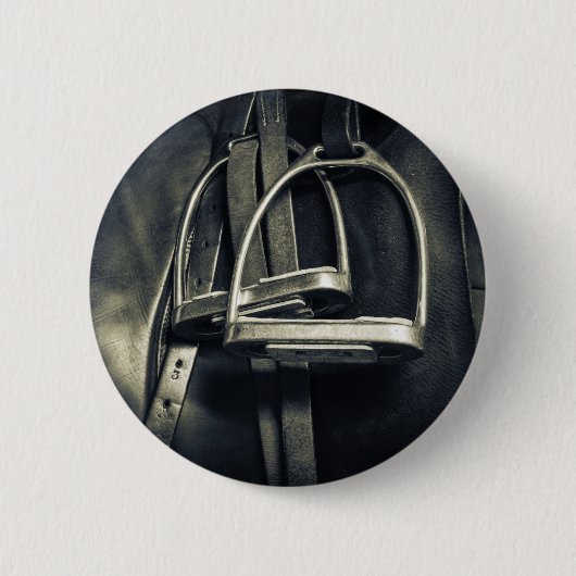 Stilvolle Silver Stirrups auf English Riding Saddl Button (Vorderseite)