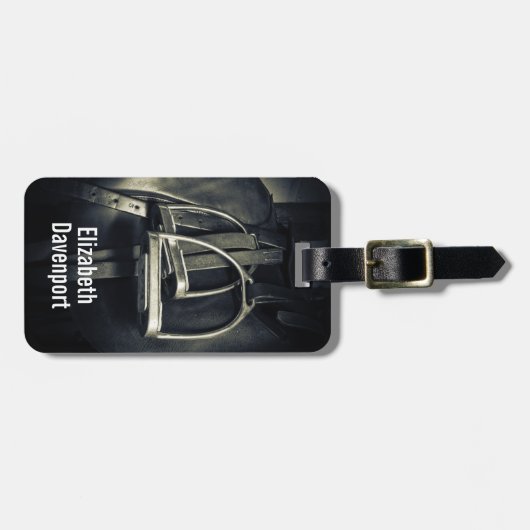 Stilvolle Silver Stirrups auf English Riding Saddl Gepäckanhänger (Vorderseite horizontal)