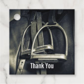 Stilvolle Silver Stirrups auf English Riding Saddl Geschenkanhänger (Vorderseite)