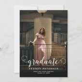 Stilvolle Skripte Moderne 3-Foto-Graduierungsparte Einladung (Vorderseite)