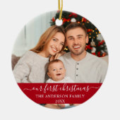 Stilvolle Skripte Unsere erste Weihnachtsfamilie R Keramik Ornament (Vorne)