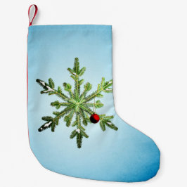 Stilvolle Snowy Pine Snowflake Kleiner Weihnachtsstrumpf