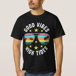 Stilvolle Sonnenbrille mit guten Lichtverhältnisse T-Shirt