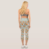 Stilvolle Steampunkschädel und Spinnen, die Reben Capri Leggings (Rückseite)