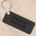 Stilvolle Trendy Black Out Moderne Minimalistische Schlüsselanhänger<br><div class="desc">Ein auffallendes Schwarz-Out-Design mit einer modernen Schwarzblock-Typografie auf schwarzem,  karkohlegrauem Hintergrund. Der Text kann einfach für ein einzigartiges Design angepasst werden!</div>