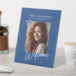 Stilvolle Trendy Foto Blue Graduation Party Willko Sockelschild