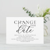 Stilvolle typografische Hochzeit verschieben Datum Einladung (Stehend Vorderseite)