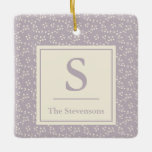 Stilvolle Vintage Lilac Floral Muster Monogram Nam Keramikornament<br><div class="desc">Stilvolle Vintage Lilac Floral Muster Monogram Name Weihnachtsschmuck Keramik Ornament</div>