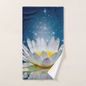 Stilvolle Weiße Lotus Blume Landschaft, Zen Badhandtuch Set (Handtuch)