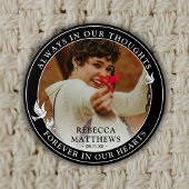 Stilvolle White Doves Foto & Memorial Keepake Button