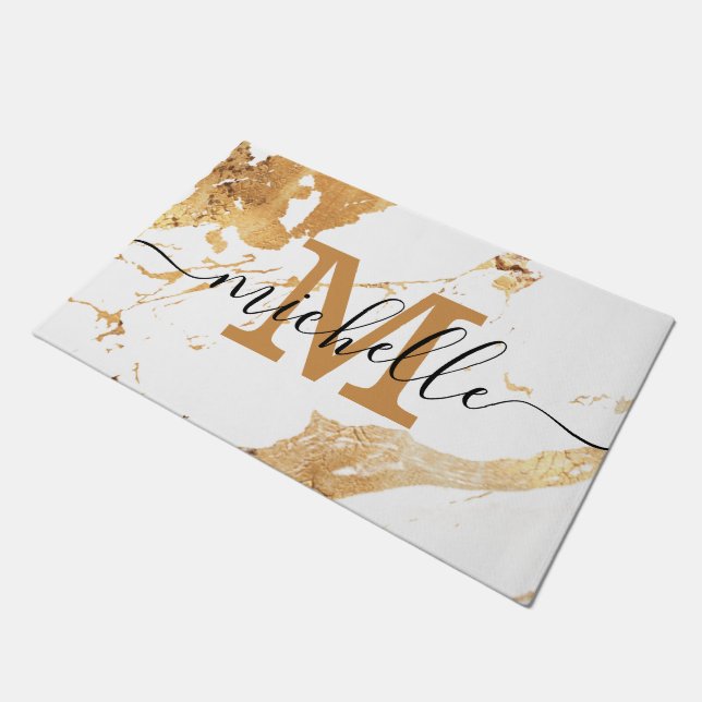 Stilvolle White Gold Marmorstone Chic Monogram Fußmatte (Schrägansicht)