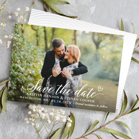 Stilvolle White Script Foto Save the Date Karte