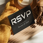 Stilvolle White Script Wedding RSVP Karte auf schw