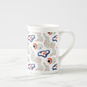 Stilvolle Wirbel und Abstrakte Curbs Muster Porzellantasse (Rechts)