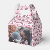Stilvolle XOXO Valentinstag Gemusterte Wrapping Pa Geschenkschachtel (Vorderseite)