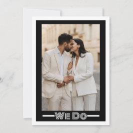 Stilvolle zeitgenössische Schwarz-Weiß-Hochzeit Einladung