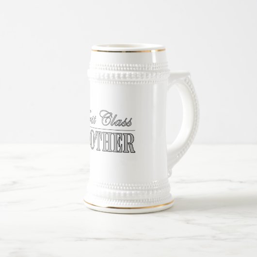 Stilvoller eleganter bierglas (VorderseiteRechts)