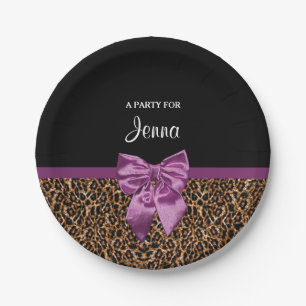 Stilvoller Leopard-Druck-eleganter lila Bogen und Pappteller