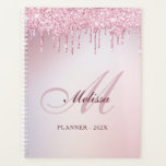 stilvoller monogramm Rose Gold lila Glitzer  Planer<br><div class="desc">Monogramm Stilschrift mit einem eleganten pinkfarbenen metallischen Hintergrund mit gürtelgoldenem lila Glitzer aus Rose. Die Textfeatures können angepasst werden.</div>