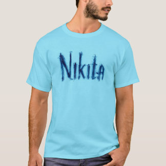 Stilvoller T - Shirt mit der Aufschrift "Nikita