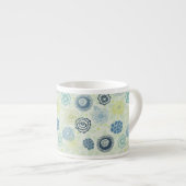 Stilvolles Blumenmuster mit niedlichen Blumen Espressotasse (Vorderseite Rechts)