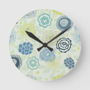 Stilvolles Blumenmuster mit niedlichen Blumen Runde Wanduhr