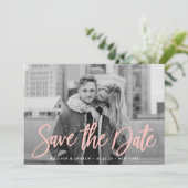 Stilvolles Blush Pink Script Foto Save the Date (Stehend Vorderseite)