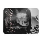 Stilvolles Blush Script Abschluss Announcement Fot Magnet (Horizontal)