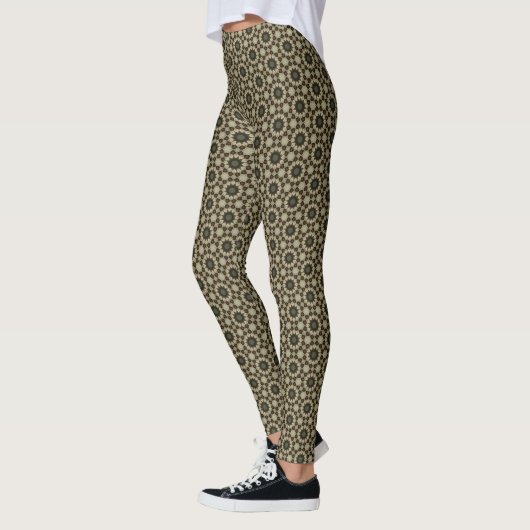 Stilvolles braunes und beiges geometrisches Muster Leggings (Links)