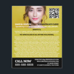 Stilvolles Dermatologe, Klinik für Dermatologie, Q Flyer<br><div class="desc">Stilvolle Dermatologin,  Dermatologieklinik,  QR Code-Werbe-Flyer vom Business Card Store.</div>
