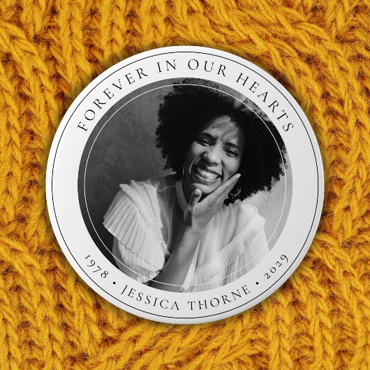 Stilvolles Forever in unserem Hearts Memorial Foto Button