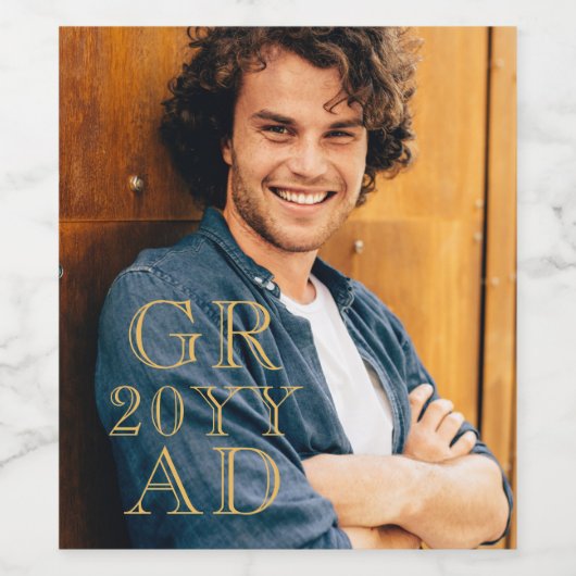 Stilvolles Foto Date Abschluss Gold Script Weinetikett (Einzelnes Label)