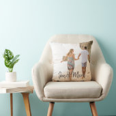 Stilvolles Foto. Name und Jahr Typografie. Kissen (Stuhl )