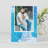 Stilvolles Foto Wedding Blue Save the Date (Stehend Vorderseite)