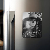 Stilvolles Foto zur Ankündigung von Skript-Abschlu Magnet