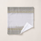 Stilvolles geometrisches Muster aus Grau und Weiß Badhandtuch Set (Waschlappen)