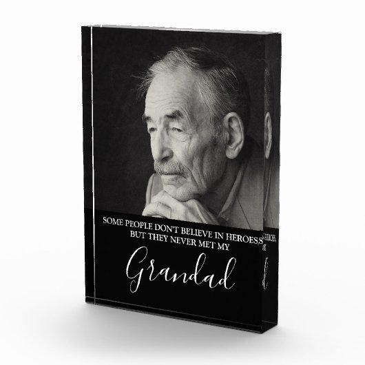 Stilvolles Herodenkmal Fotoblock (Rechts)