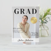 Stilvolles Magazine Graduate Foto 2024 Abschluss Einladung (Stehend Vorderseite)