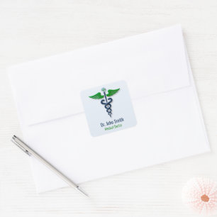 Stilvolles Medical Caduceus Green Wings Blue Cross Quadratischer Aufkleber
