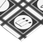 Stilvolles, modernes Notenmuster Tischdecke (Schrägansicht)