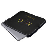 Stilvolles Monogramm mit Namensdesign Schwarz Laptopschutzhülle (Vorne Knopf)