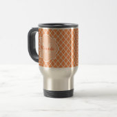 Stilvolles Orange Quatrefolienmonogramm mit Name Reisebecher (Vorderseite Links)