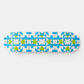 Stilvolles Puzzle Piece Muster Skateboard (Horizontal)