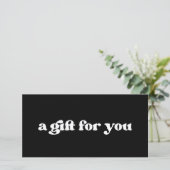 Stilvolles Retro-Geschenkzertifikat schwarz-weiß (Stehend Vorderseite)