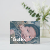 Stilvolles Retro Hello Baby Foto Geburtshinweis Postkarte (Stehend Vorderseite)