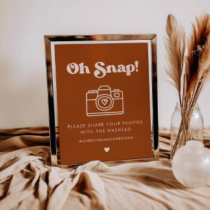 Stilvolles Retro Orange Oh Snap Wedding Hashtag-Ze Poster